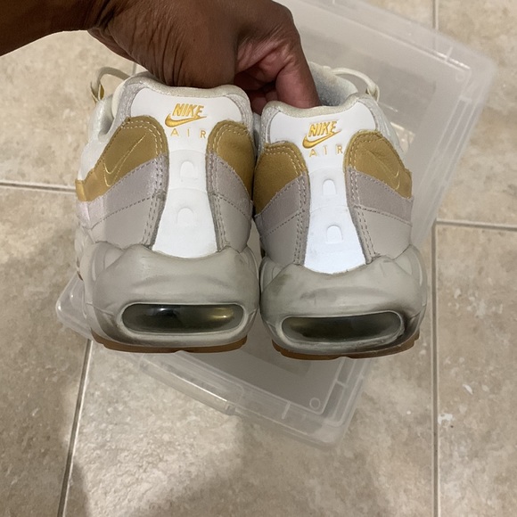Nike air max 95 gold and cream - Picture 6 of 8